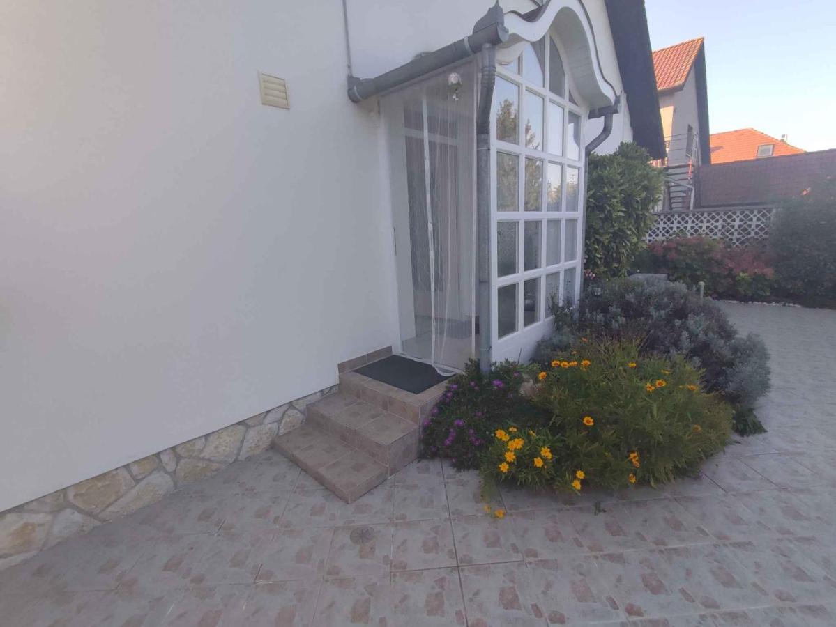 Holiday Home In Balatonboglar 45807 Ngoại thất bức ảnh