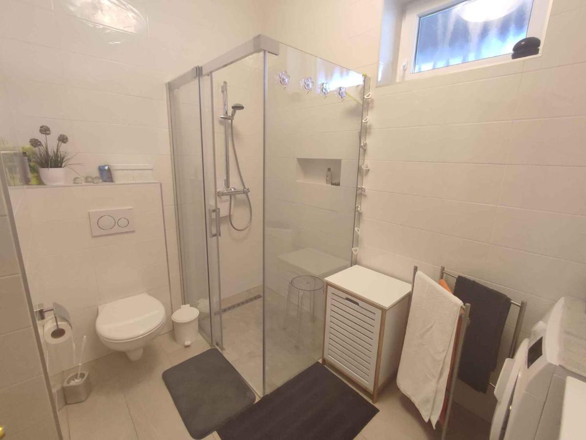 Holiday Home In Balatonboglar 45807 Ngoại thất bức ảnh
